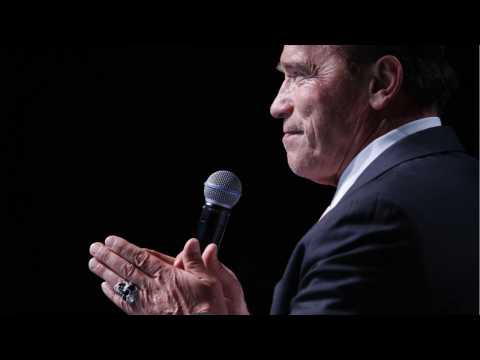 VIDEO : Arnold Schwarzenegger Admits He 'Stepped Over The Line' With Women