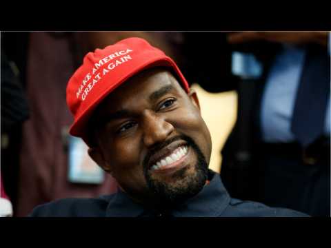 VIDEO : Kanye West Oval Office Visit Was Filled With Hugs and Cursing