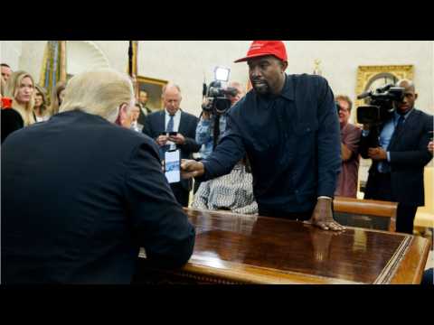 VIDEO : Kanye Says Apple Will Replace Air Force One In White House Visit