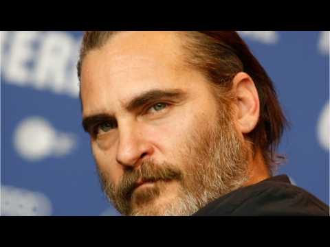 VIDEO : The First Image Of Joaquin Phoenix As The Joker Has Been Revealed