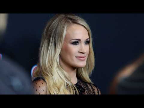 VIDEO : Carrie Underwood Opens Up About Canceled U.K. Shows