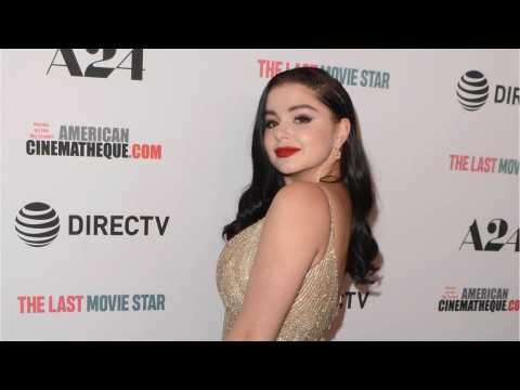 VIDEO : Ariel Winter Posts Tribute To 'Sofia The First'