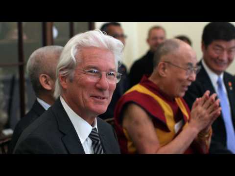 VIDEO : Richard Gere's Pregnant Wife Alejandra Gets Baby Blessed By The Dalai Lama