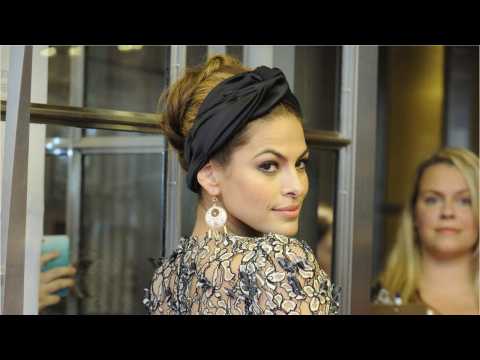 VIDEO : Eva Mendes Opens Up About Parenting With Ryan Gosling
