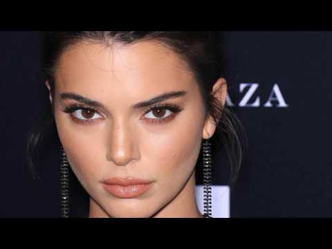 VIDEO : Kendall Jenner Puts TMZ On Blast For Endangering Her Life