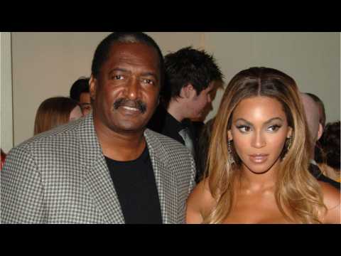 VIDEO : Beyonce's Father Wants To Write Book About Destiny's Child