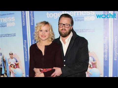 VIDEO : Alison Pill From The Newsroom Marries Blair Witch Star Joshua Leonard
