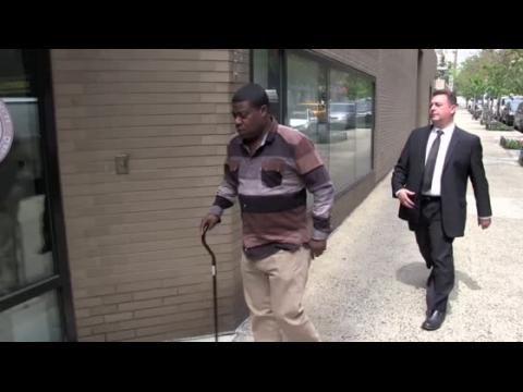 VIDEO : Tracy Morgan Makes First Appearance Since Car Accident