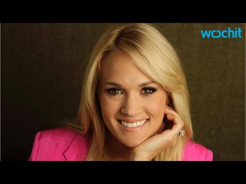 VIDEO : Carrie Underwood Posted An Adorable Photo Of Her Son Sleeping Through Concert