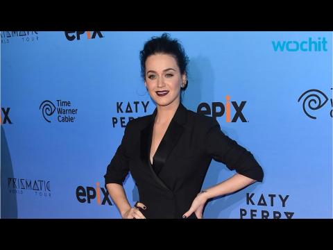 VIDEO : Katy Perry Takes Swipe at Taylor Swift With Song Titled '1984'