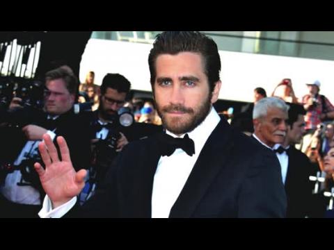 VIDEO : Jake Gyllenhaal Says He Wants To Be A Father