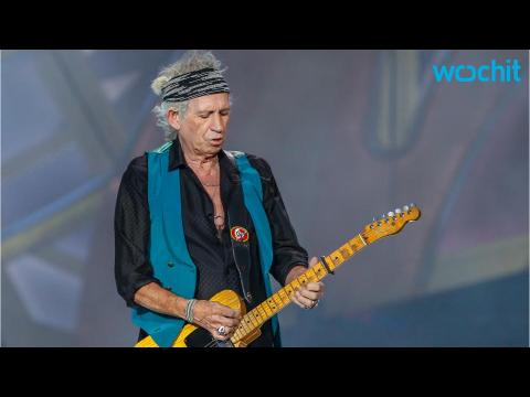 VIDEO : Keith Richards Ward Off 'Trouble' on Ragged New Single