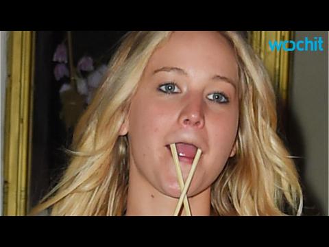 VIDEO : Jennifer Lawrence Leaves Nobu With Chopsticks in Her Mouth and Another Super Hot Bodyguard