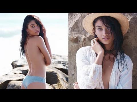 VIDEO : Shanina Shaik Models Topless With Free People