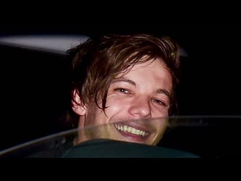 VIDEO : Louis Tomlinson Confronts Photographers After Clubbing