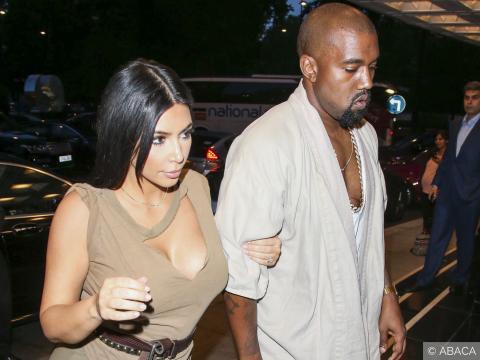 VIDEO : Exclu Vidéo : Kim Kardashian et Kanye West : un couple inséparable à Londres !