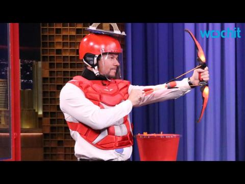 VIDEO : Mark Wahlberg, Fallon Shoot Each Other in the Head on 'Tonight'