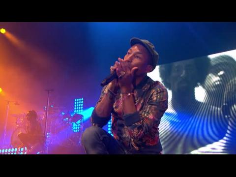 VIDEO : Pharrell Williams Pays Tribute To Jimi Hendrix At The Isle Of Wight Festival