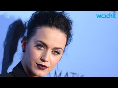 VIDEO : Katy Perry Tries to Woo Nuns in a Bid for Their Convent
