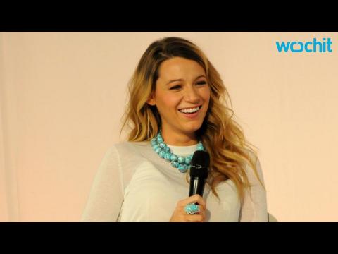 VIDEO : Blake Lively Jokes About Going ''Girl on Girl'' in Latest Instagram Post
