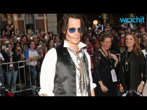 VIDEO : Johnny Depp Surprise Children's Hospital Patients as Captain Jack Sparrow