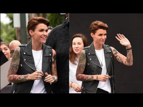 VIDEO : Ruby Rose dans Extra