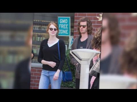 VIDEO : Emma Stone & Andrew Garfield Seen Together After Reported Split
