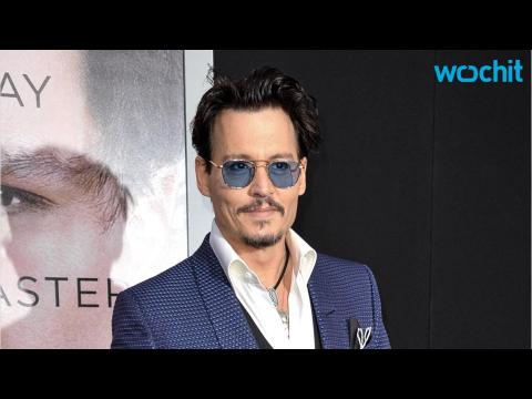 VIDEO : Johnny Depp Takes on a New Scent for Christian Dior