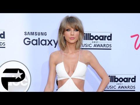 VIDEO : Taylor Swift et sa tenue choc font sensation au Billboard
