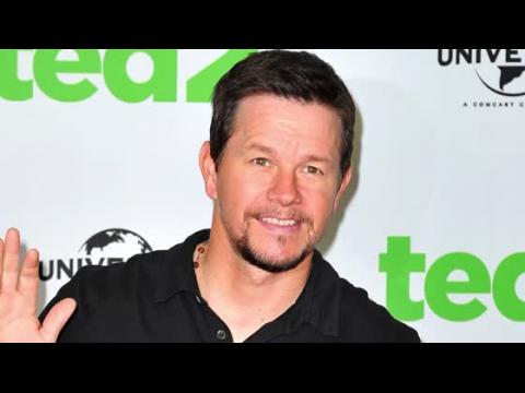 VIDEO : Mark Wahlberg is Our #MCM Man Crush Monday