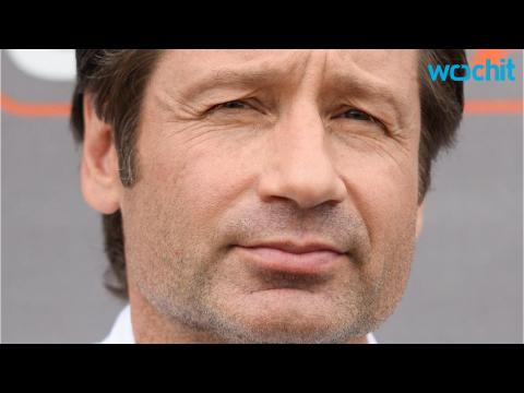VIDEO : David Duchovny Finally Asks the Question We've All Been Wondering: 'What's a Tumblr?