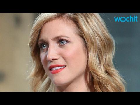 VIDEO : Erin Andrews and Brittany Snow to Co-Host the 2015 CMT Music Awards!
