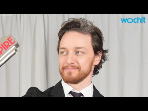 VIDEO : New Look at James McAvoy as Bald Professor X