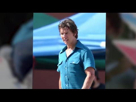 VIDEO : A Bleeding Tom Cruise Films Airplane Crash Scene for Mena