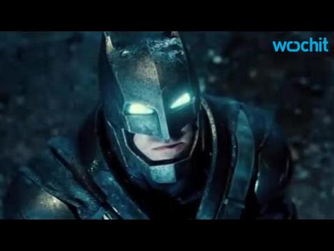 VIDEO : Ben Affleck and Henry Cavill Face Off in New 'Batman V Superman' Photos