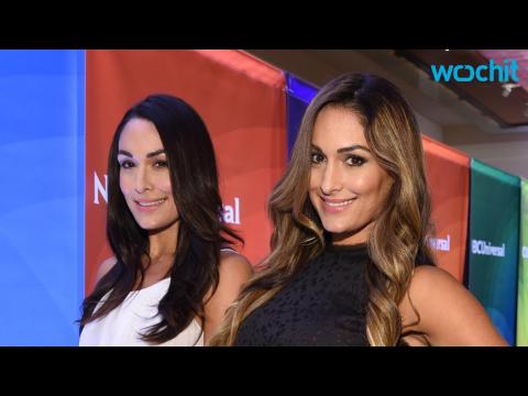 VIDEO : Brie and Nikki Bella Argue Over Their WWE Future