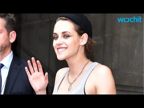 VIDEO : Kristen Stewart Is All Smiles During Her Fun Trip to France