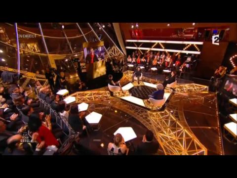 VIDEO : Cyril Hanouna en pleurs sur France 2
