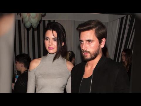 VIDEO : Kendall Jenner et Scott Disick font la fête à Hollywood