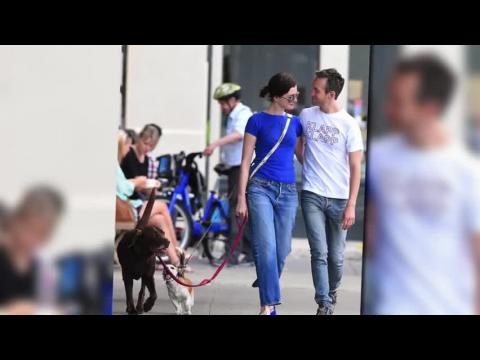 VIDEO : Anne Hathaway Is Taking Time Off From Acting in 2015