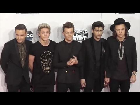 VIDEO : One Direction Break History With Their Latest Album Four