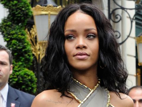 VIDEO : Exclu Vidéo : Best Of de l'année 2014 : En juin, Rihanna déclanchait l'hystérie de ses fans