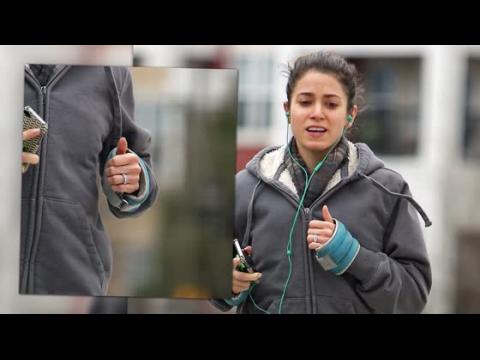 VIDEO : Nikki Reed Flashes Her New Engagement Ring While Jogging