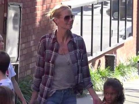 VIDEO : Vido : Heidi Klum maman sportive emmne ses enfants  djeuner
