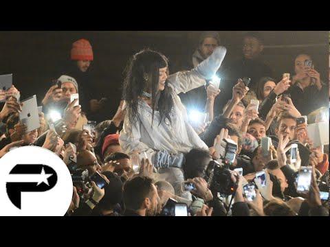 VIDEO : Rihanna se jette dans une foule en dlire  Paris