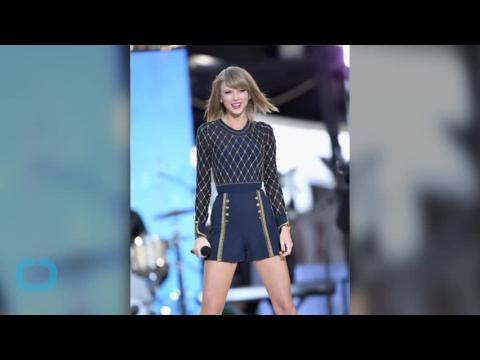 VIDEO : Taylor swift continues billboard reign in first week of 2015