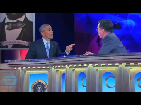 VIDEO : Obama fills in for stephen colbert