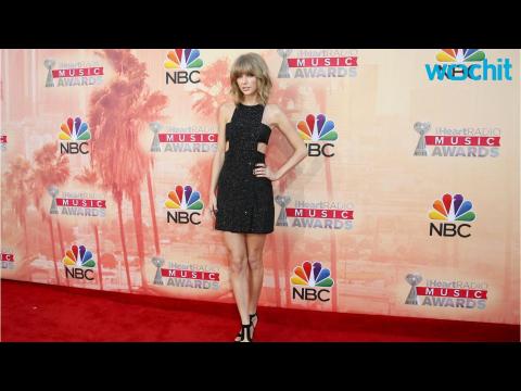 VIDEO : Taylor Swift, Sam Smith Head Billboard Music Awards Finalists