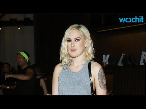 VIDEO : What Val Chmerkovskiy Says About Rumer Willis Will Melt Your Heart