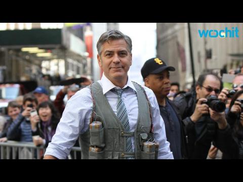 VIDEO : George Clooney Shocks New Yorkers With Suicide Vest